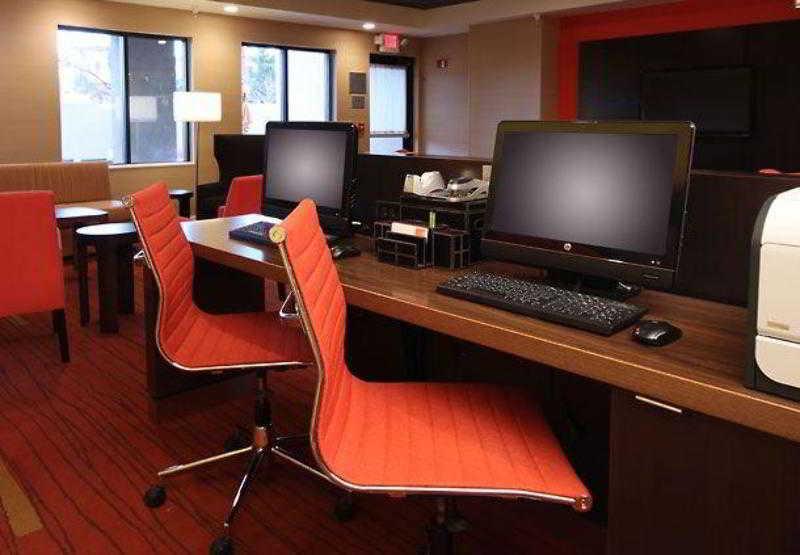 Courtyard By Marriott Palmdale Hotel Facilities photo